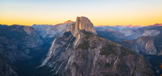 Panoramic view of half dome from glacier point in Yosemite National Park